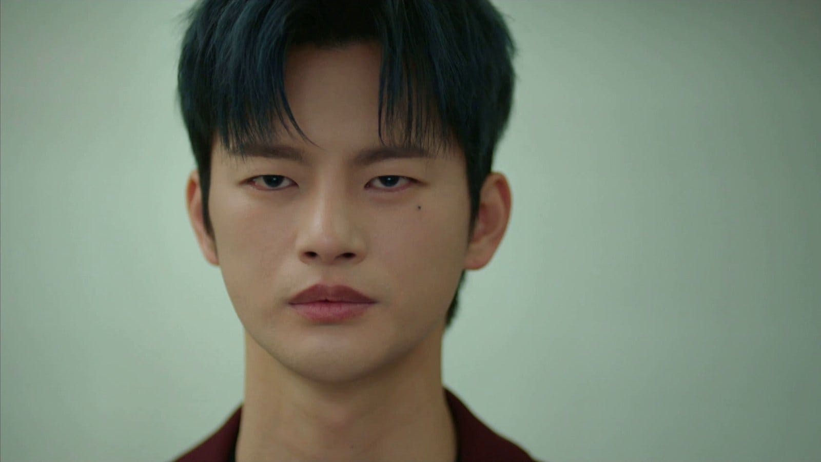 Desgraça ao seu Dispor - episódio 1x13