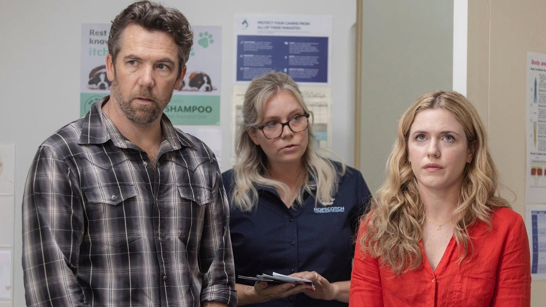 Colin from Accounts - episódio 1x1