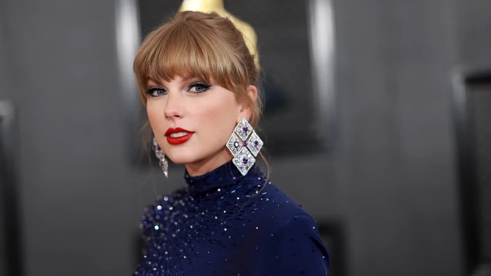 Taylor Swift vs Scooter Braun: Bad Blood - episódio 1x1