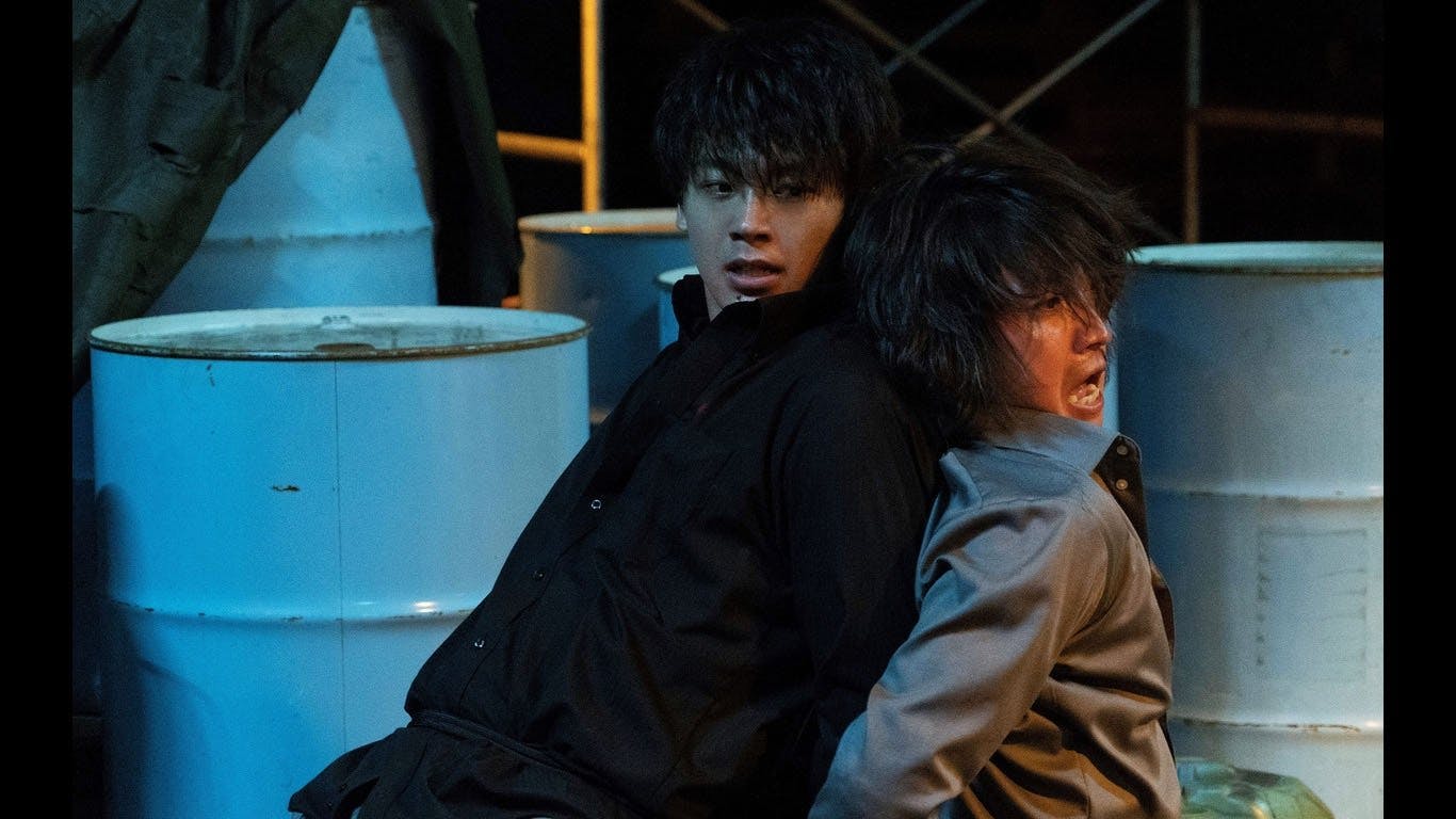 The Sun Does Not Move - episódio 1x2