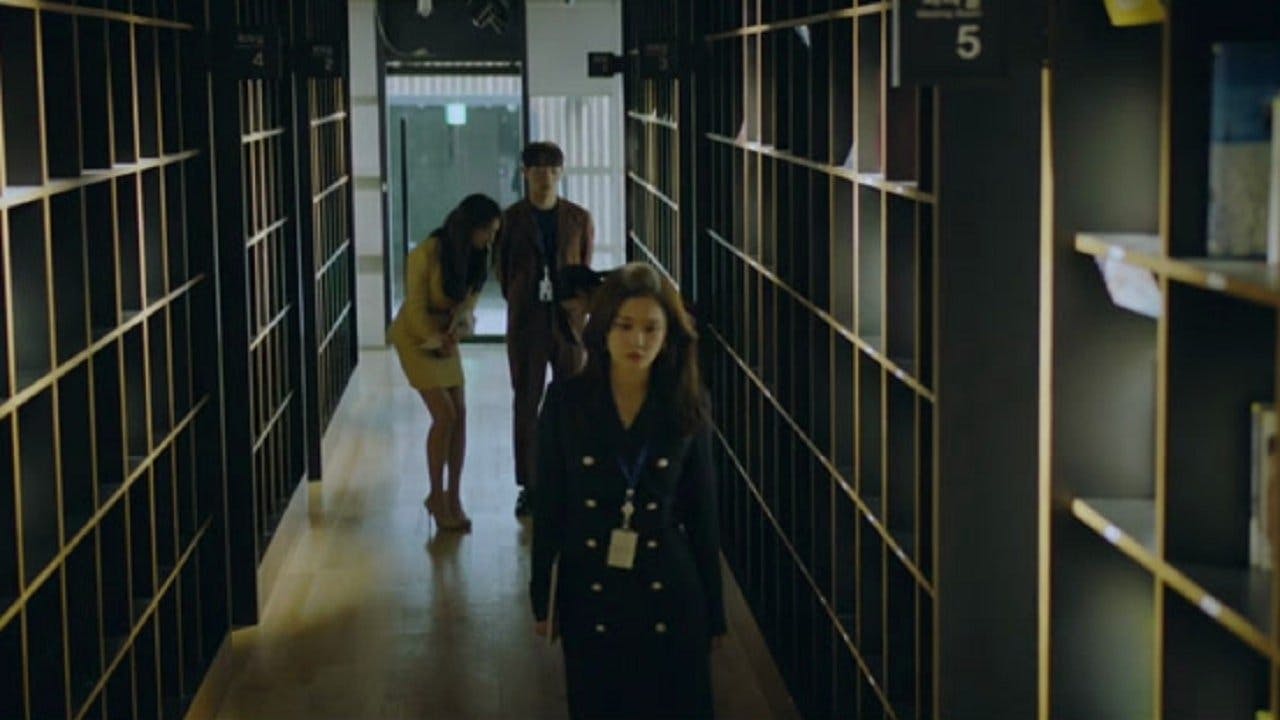 VIP - episódio 1x10