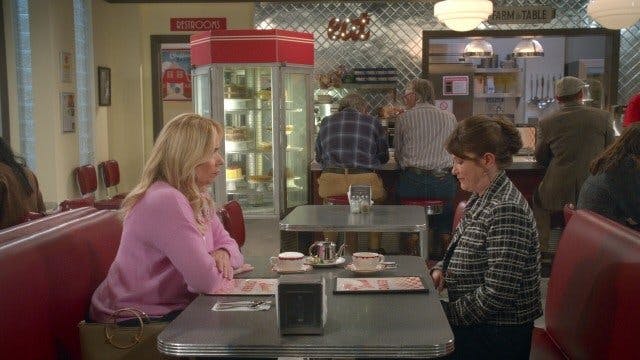 Leanne - episódio 1x7