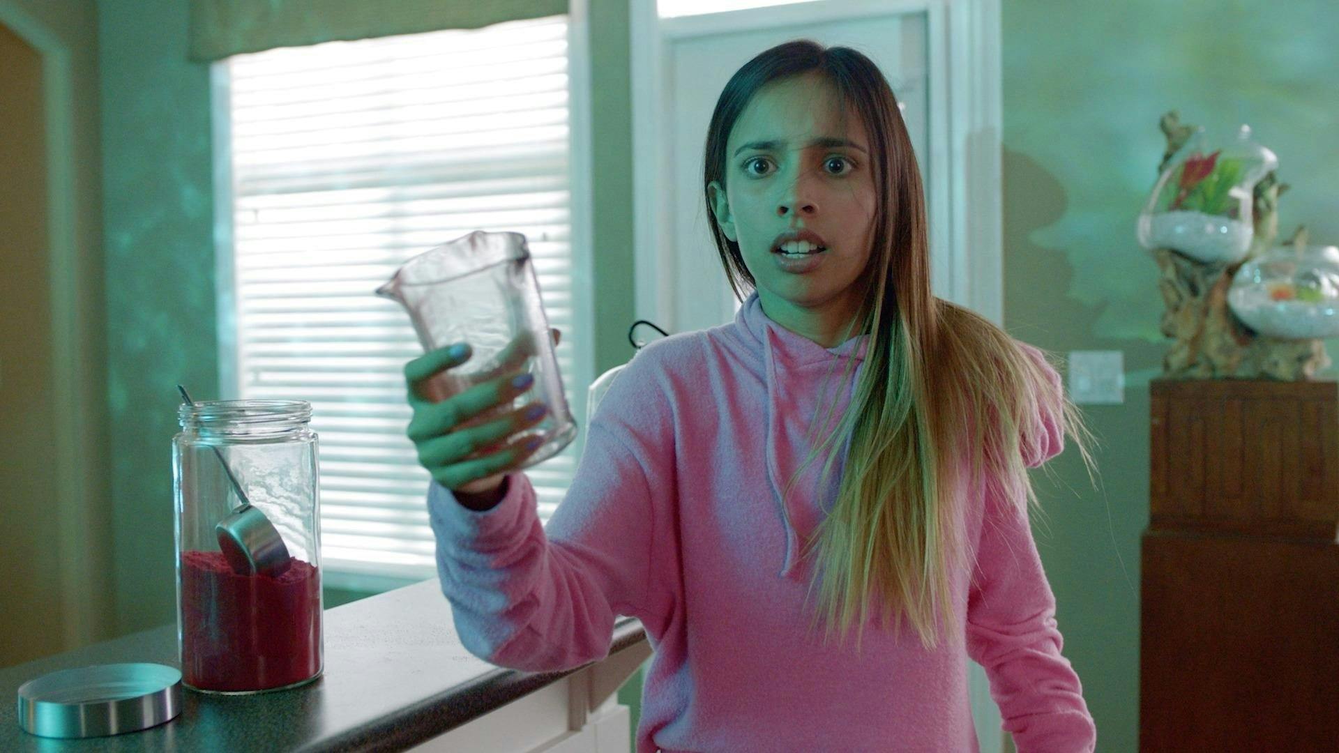 Gabby Duran: Babá de Aliens - episódio 1x2