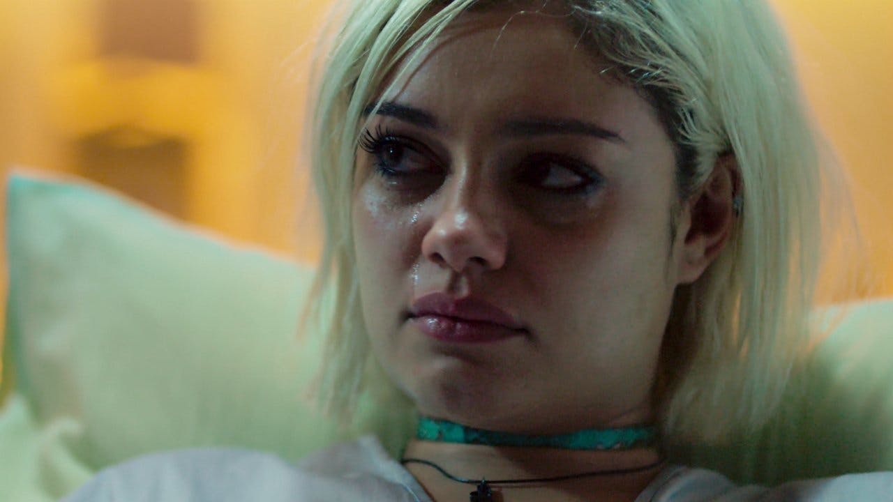 Ilha de Ferro - episódio 1x10