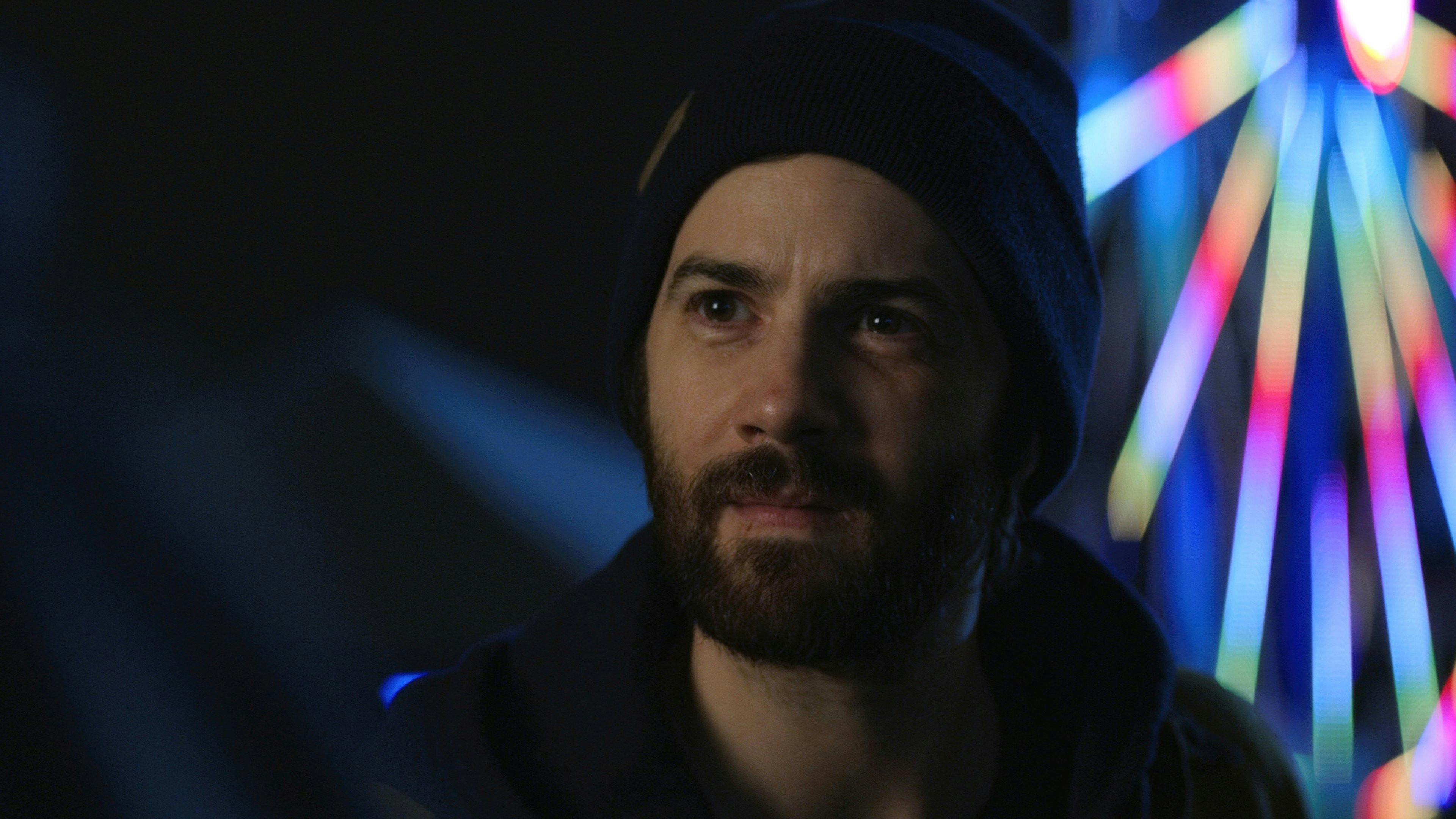 Home Before Dark - episódio 1x4