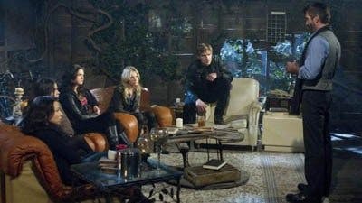 O Círculo Secreto - episódio 1x18