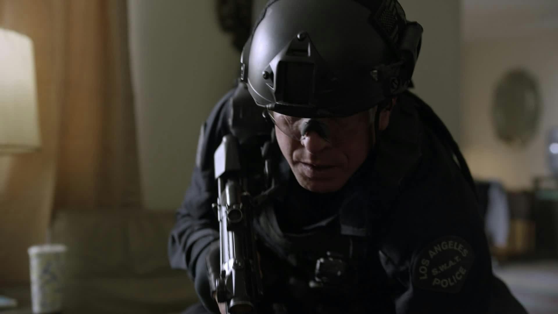 S.W.A.T.: Força de Intervenção - episódio 1x22