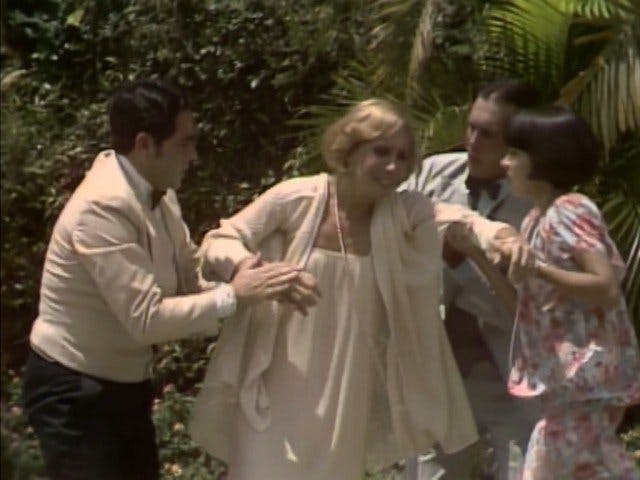 A Sucessora - episódio 1x58