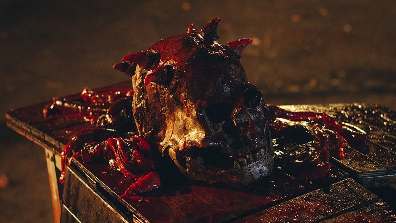 Skull: A Máscara de Anhangá backdrop
