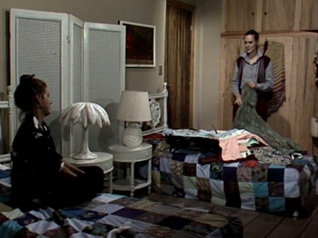 Plumas & Paetês - episódio 1x18
