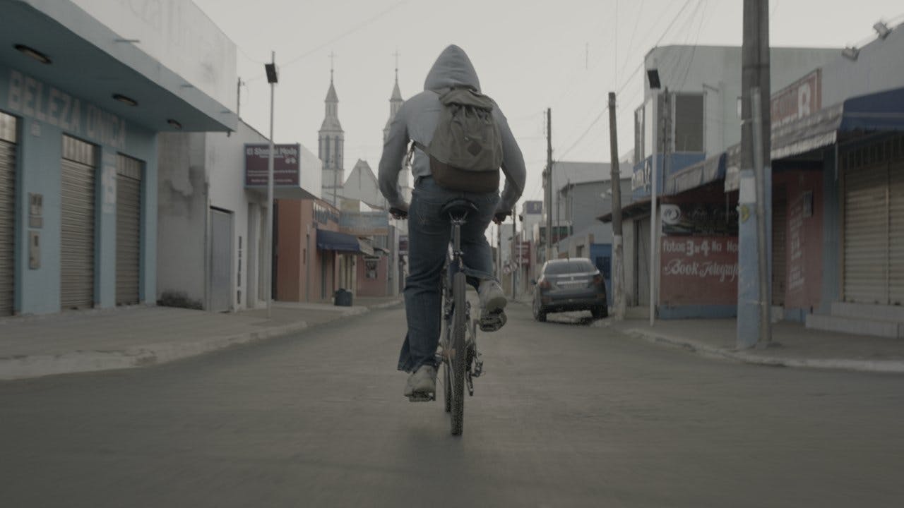 Dias Vazios backdrop