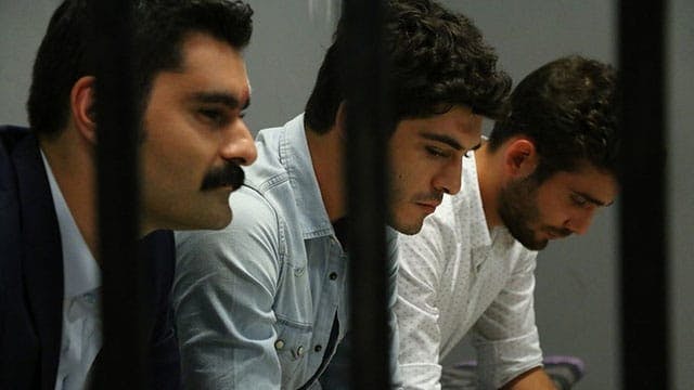 O Amor Não Entende Palavras - episódio 1x6