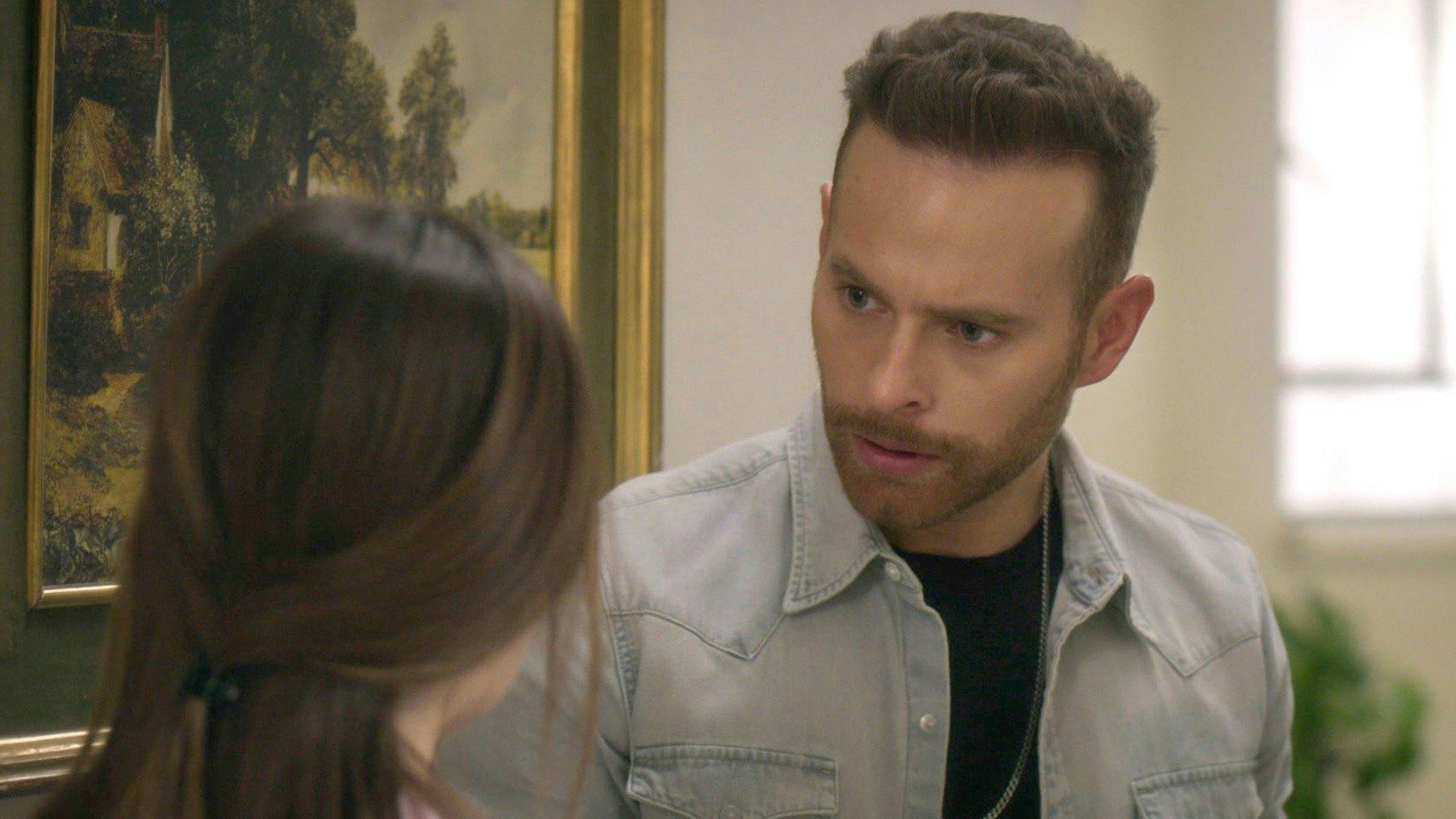 Falsa Identidade - episódio 1x33