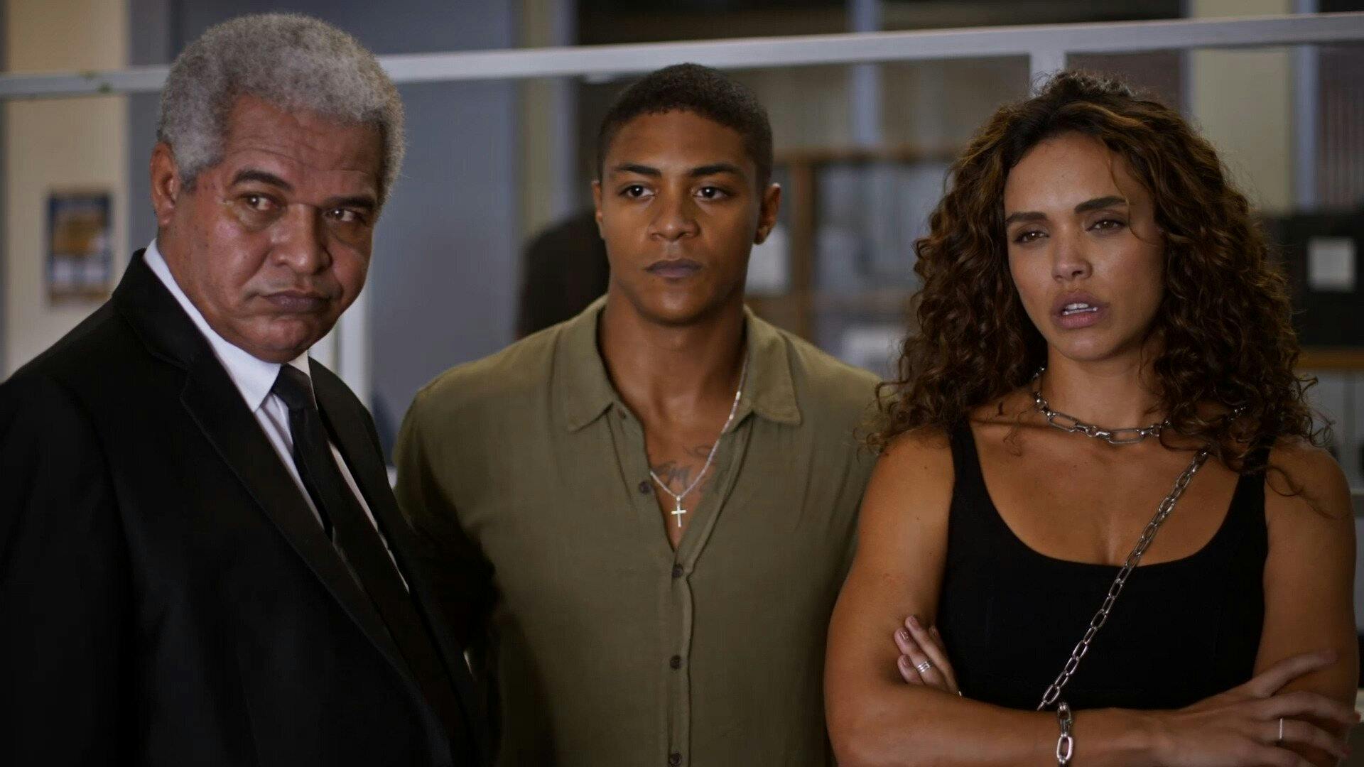 Dona de Mim - episódio 1x15