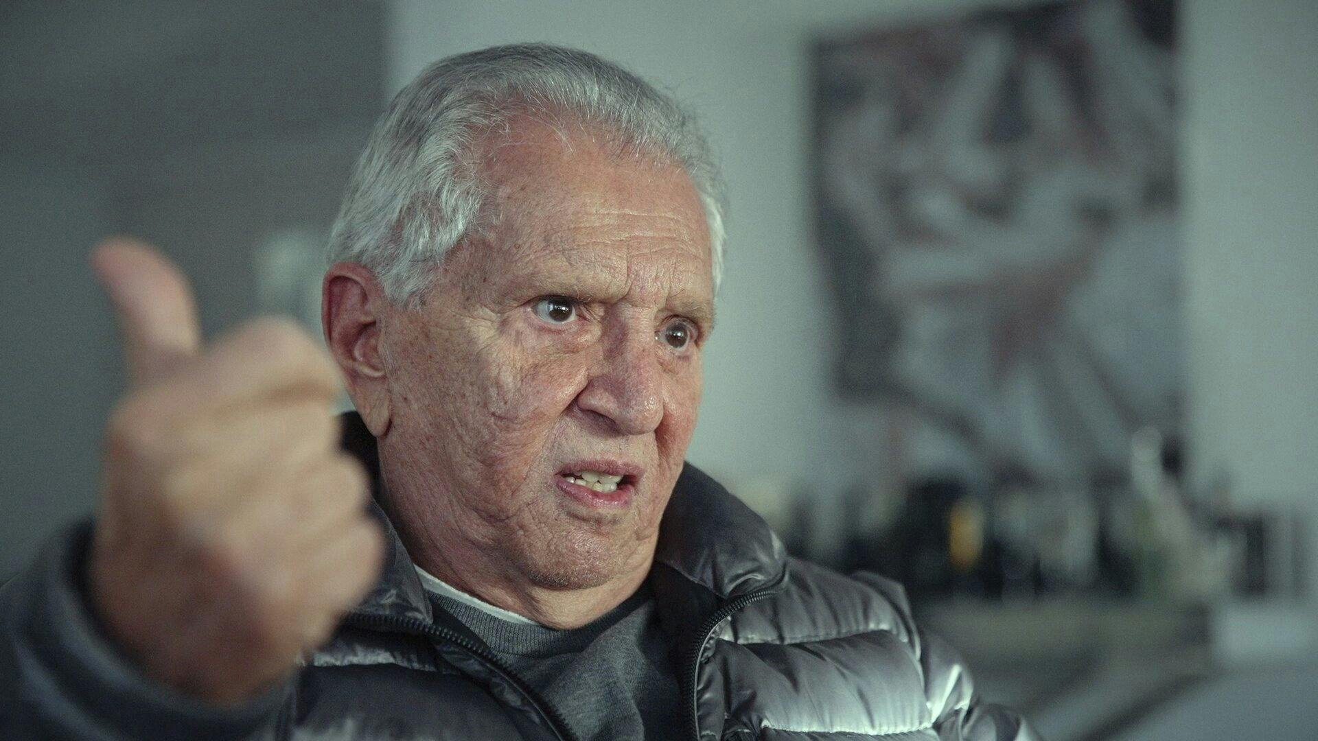 Chico Anysio: Um Homem à Procura de Um Personagem backdrop