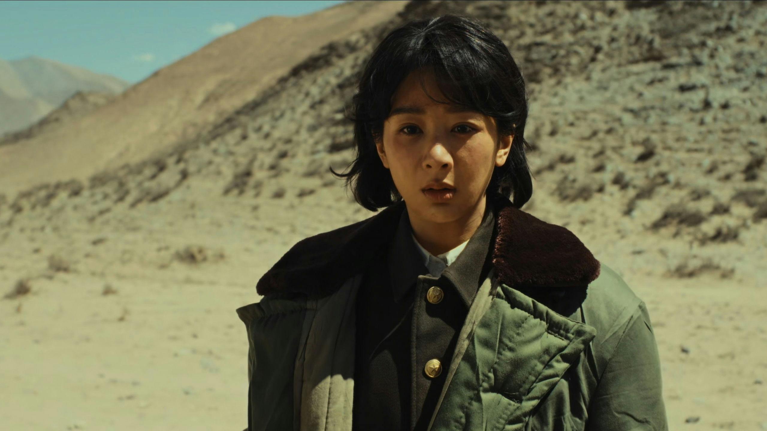 Born to Be Alive backdrop