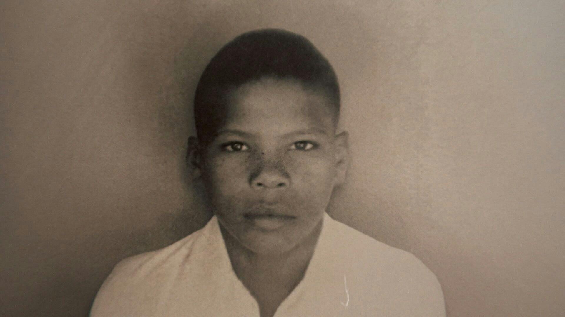 Maguila - Prefiro Ficar Louco a Morrer de Fome backdrop