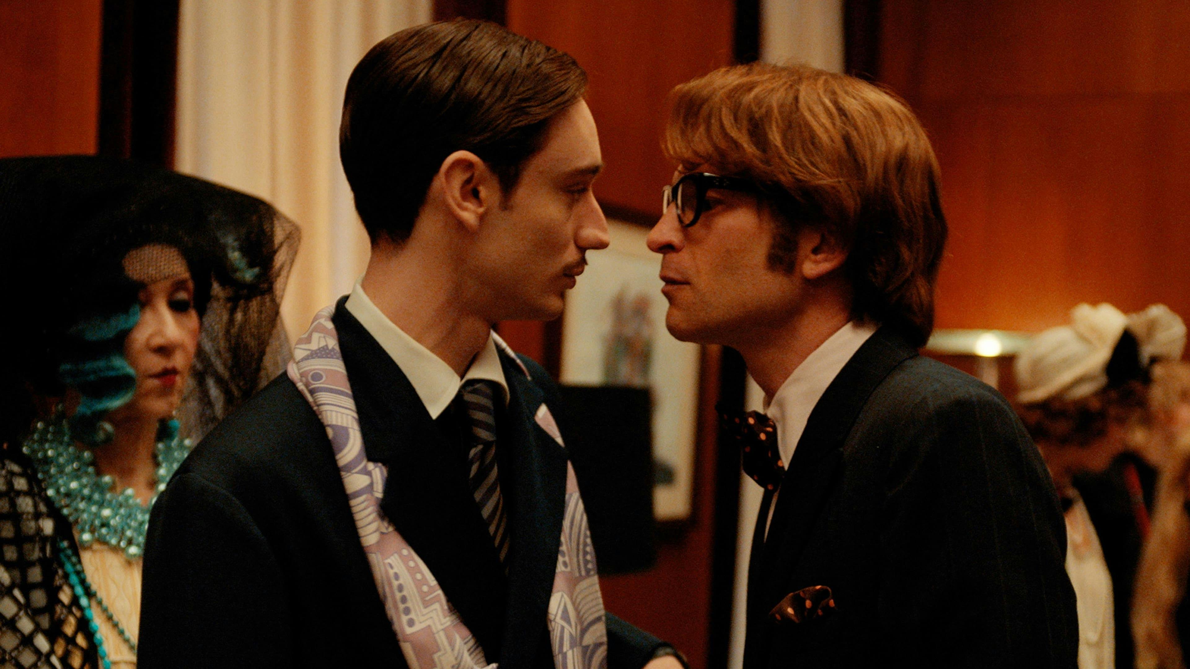 Becoming Karl Lagerfeld - episódio 1x3