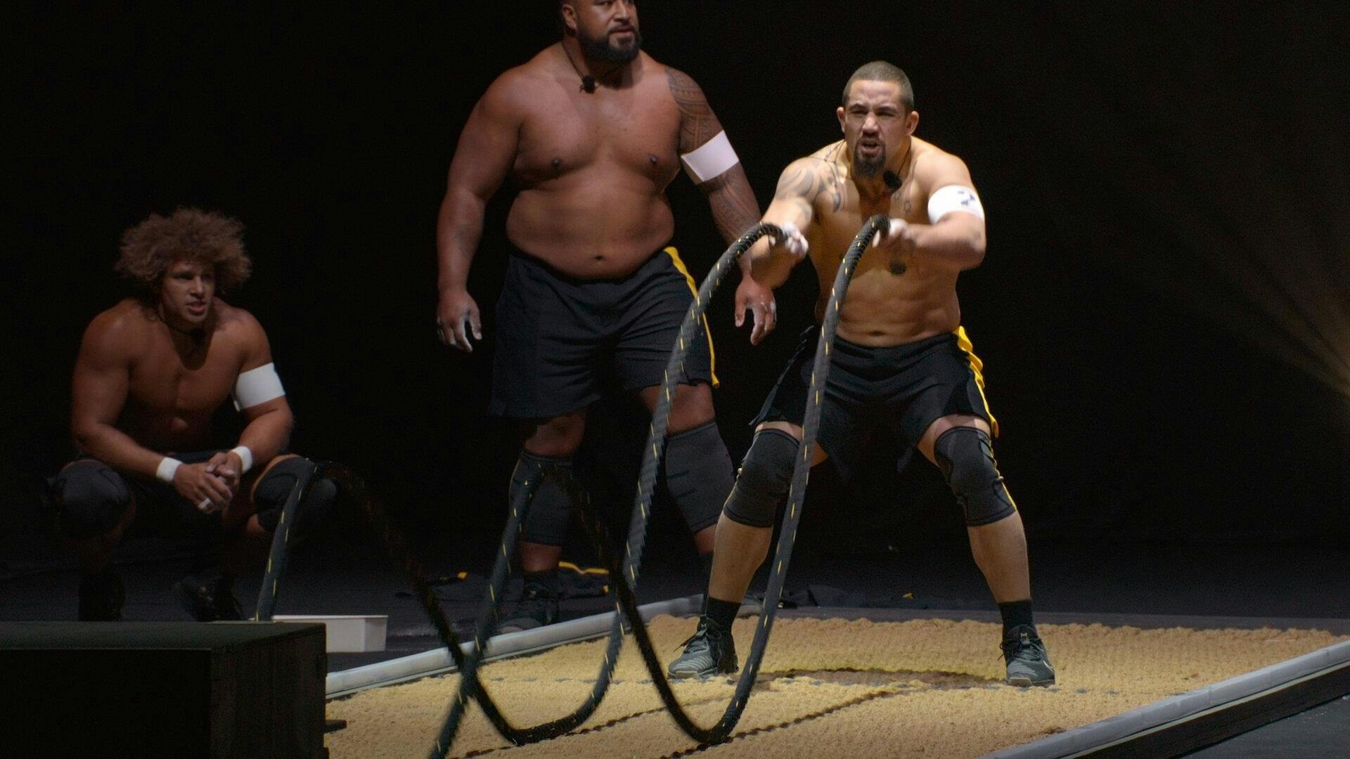 A Batalha dos 100: Ásia backdrop