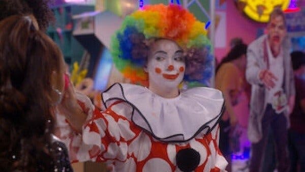That Girl Lay Lay - episódio 1x9