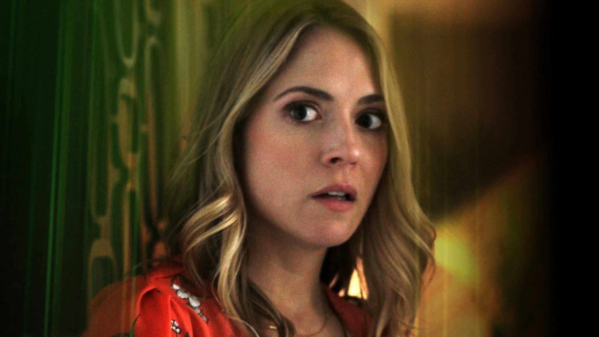 DNA Assassino backdrop