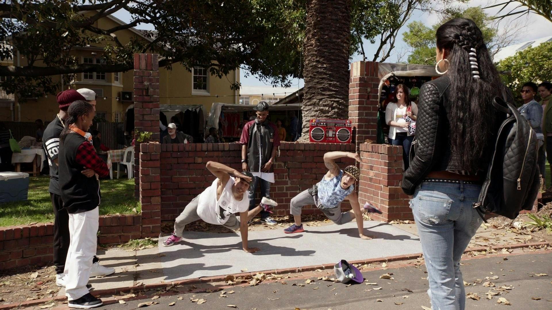 Honey 3: No Ritmo do Amor backdrop