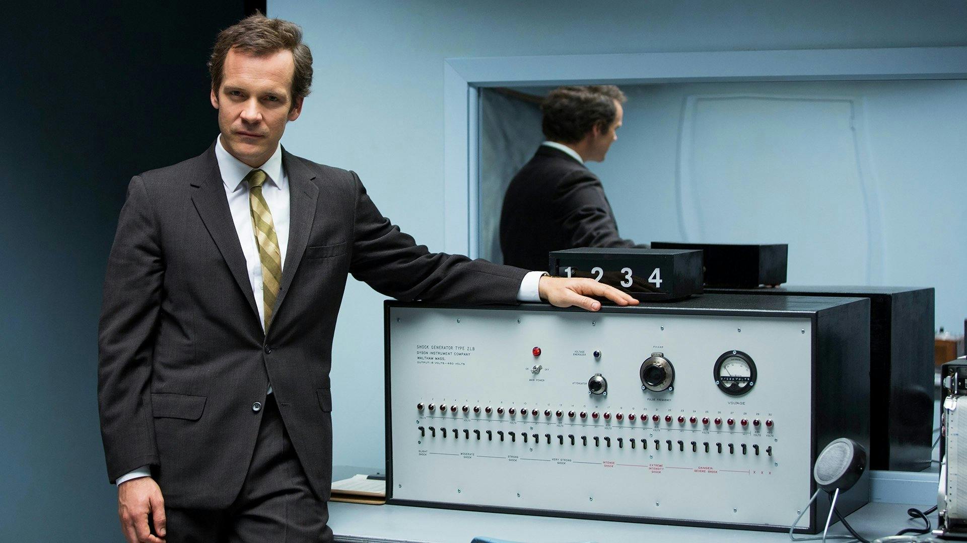 O Experimento de Milgram backdrop