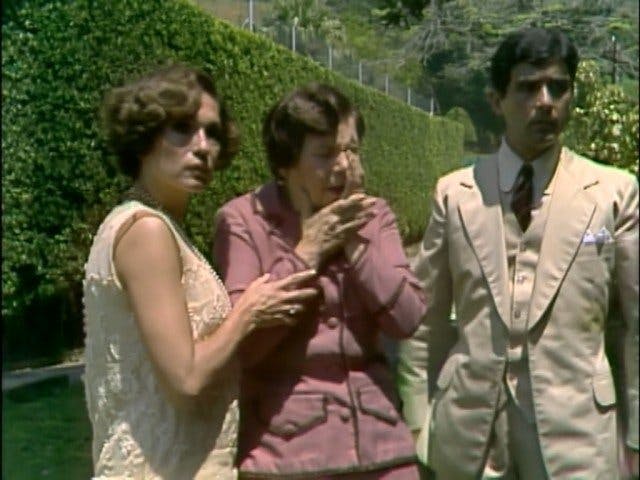 A Sucessora - episódio 1x32