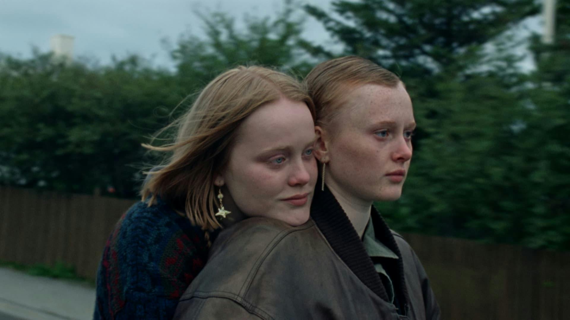 Quando a Luz Arrebenta backdrop