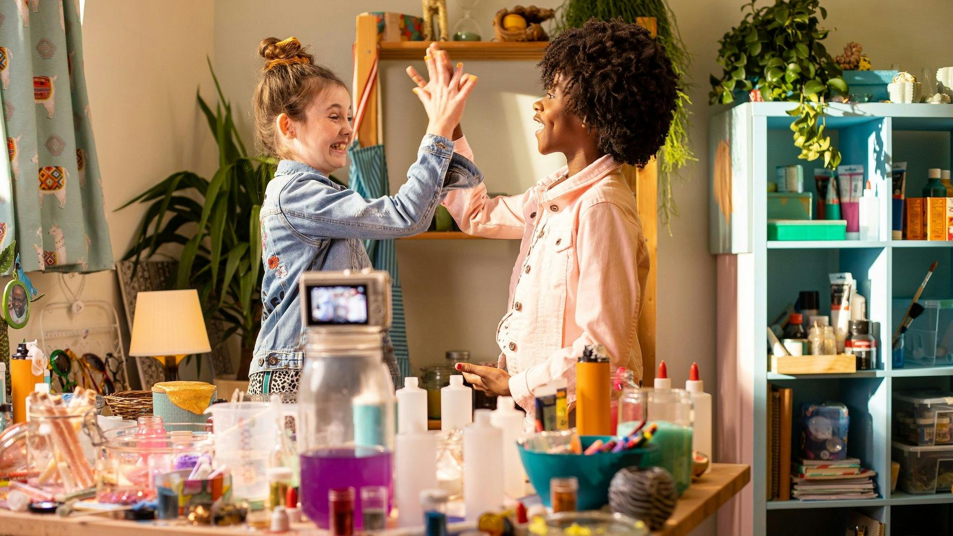 Slime - Uma Aventura Pegajosa backdrop