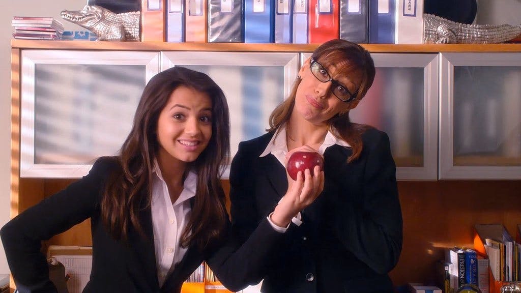 100 Coisas Para Fazer Antes do High School - episódio 1x8