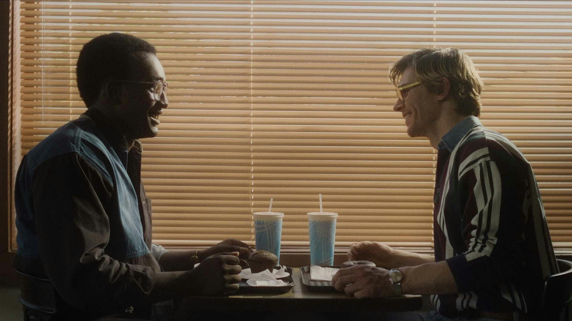 Dahmer: Um Canibal Americano - episódio 1x6