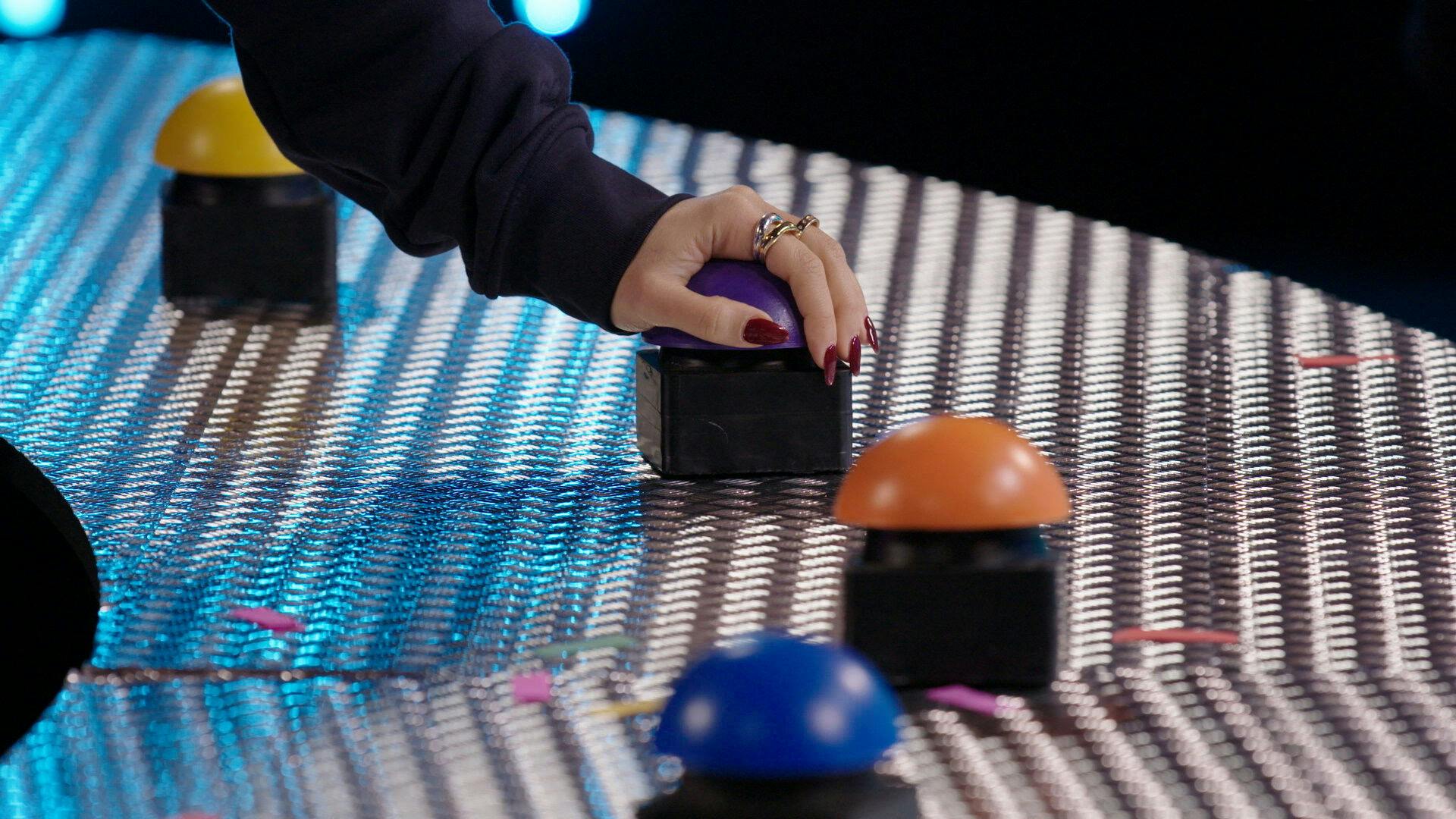 Inside: EUA backdrop