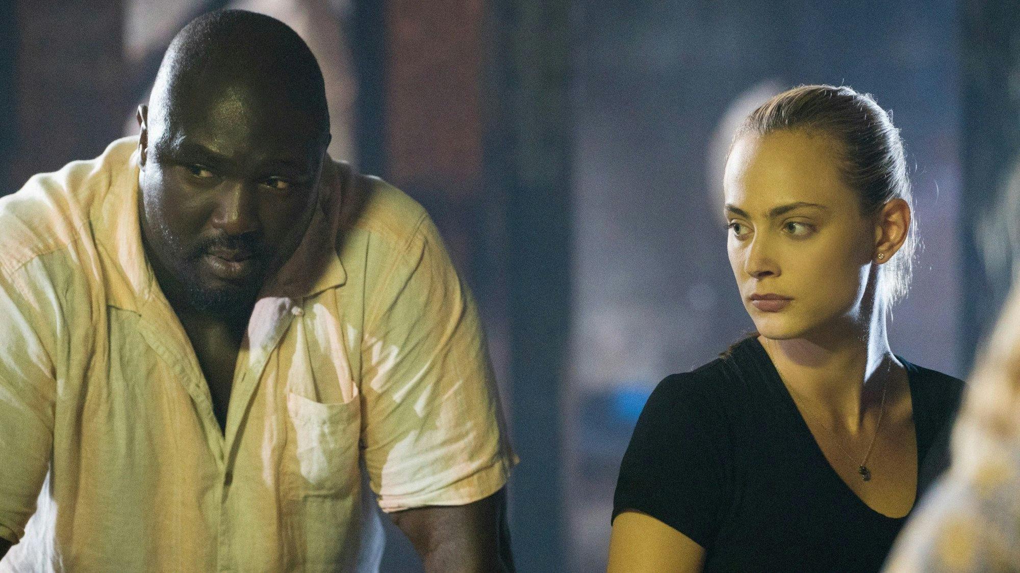 Zoo - episódio 1x10