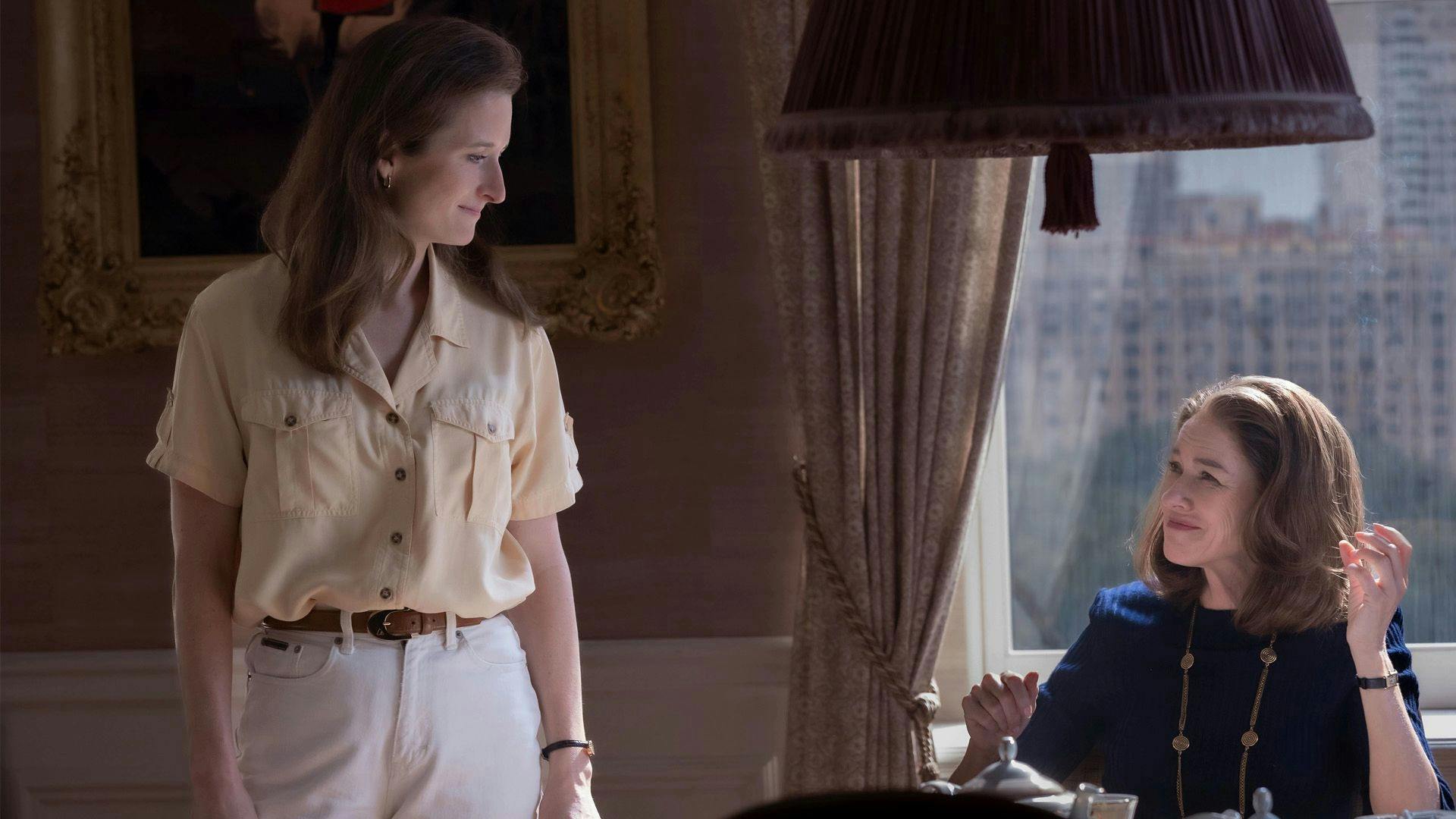 História de Amor: John F. Kennedy Jr. e Caronlyn Bessette backdrop