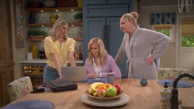 Leanne - episódio 1x14