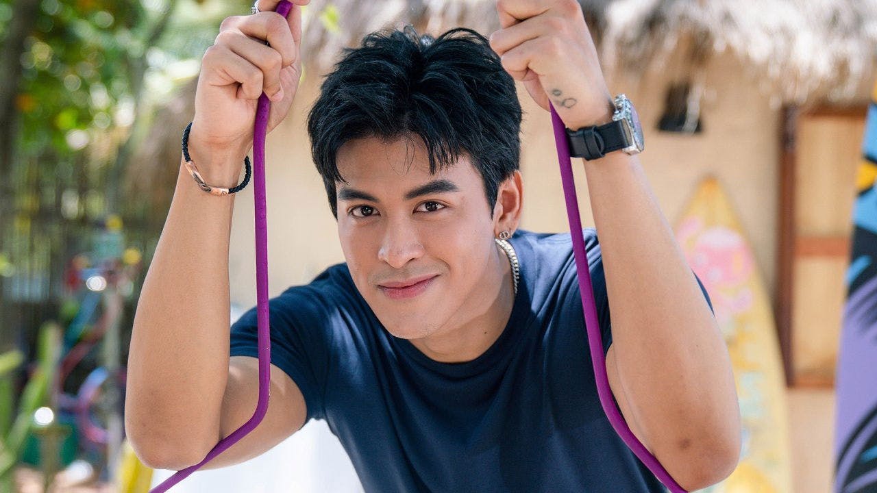 Amante Tritão backdrop