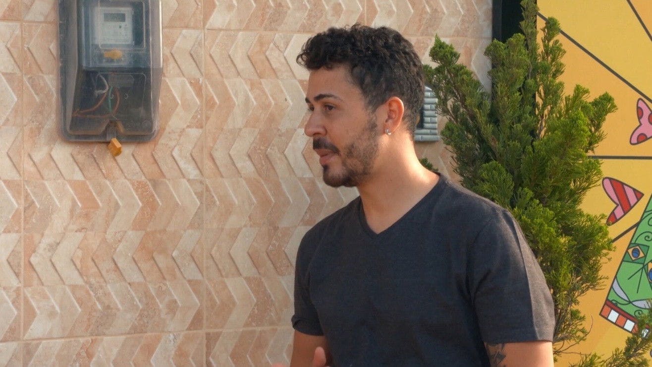 Uma Vila de Novela backdrop