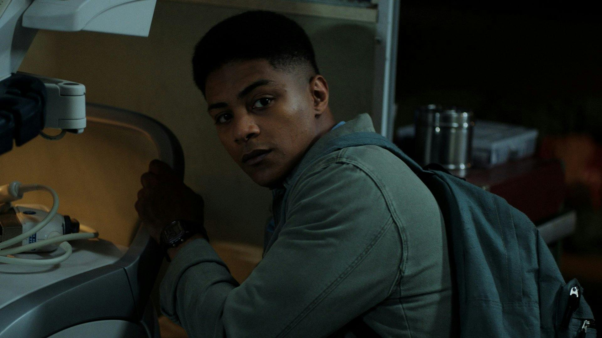 Sutura: A Vida por um Fio - episódio 1x5