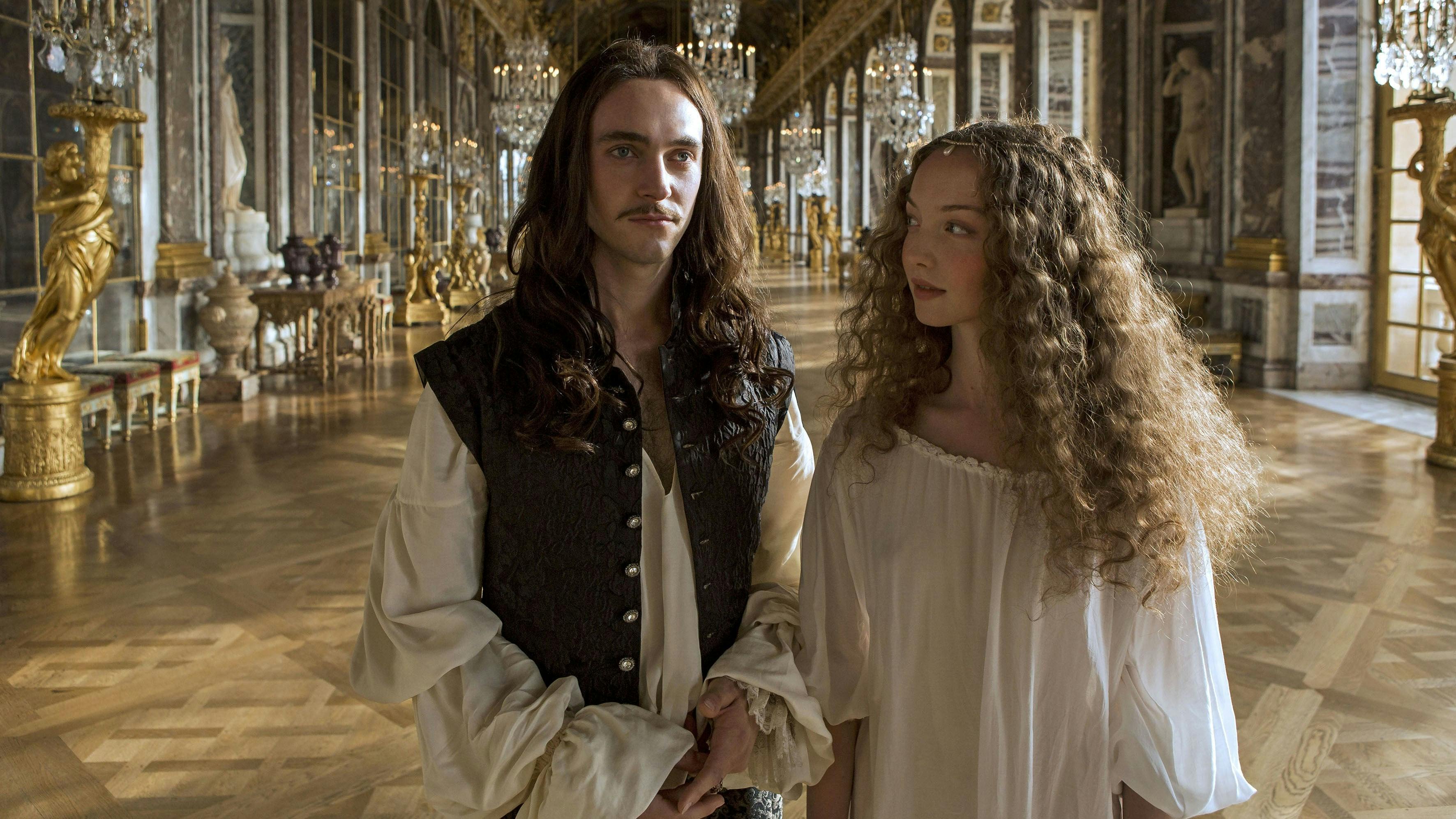 Versailles - episódio 1x1