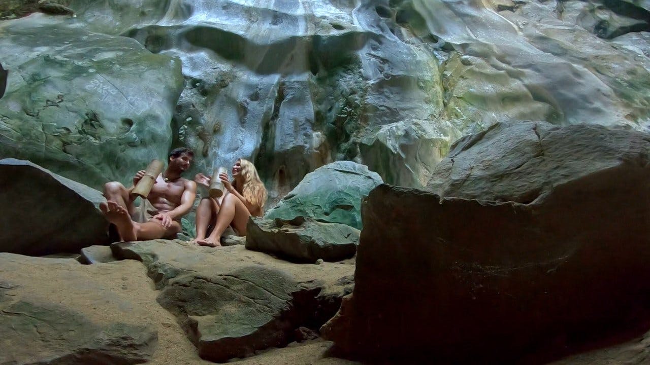 Largados, Pelados e Apaixonados backdrop