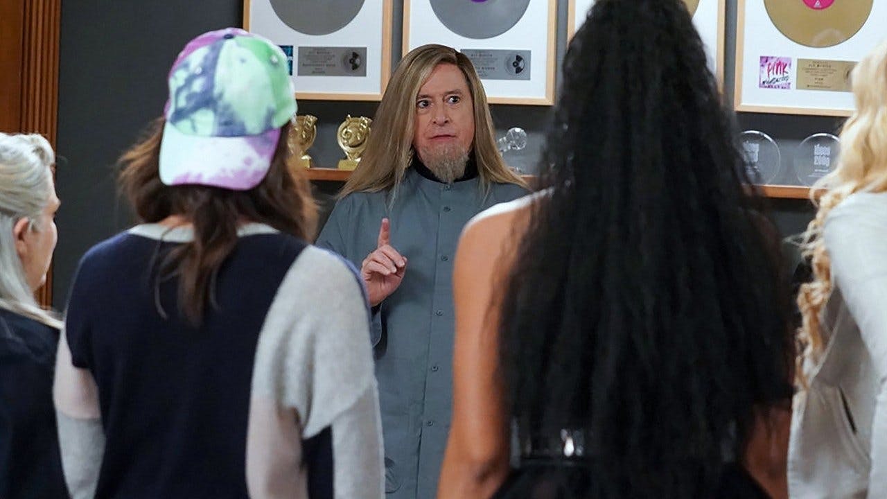 Girls5eva - episódio 1x3
