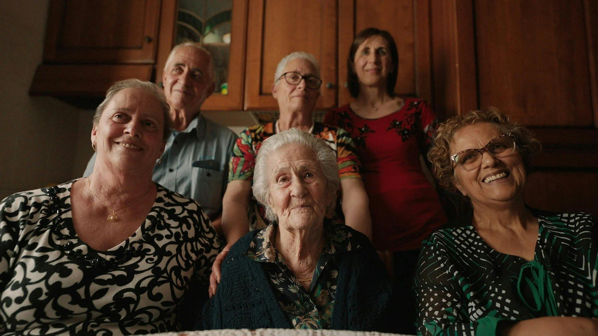 Como Viver até os 100: Os Segredos das Zonas Azuis - episódio 1x2