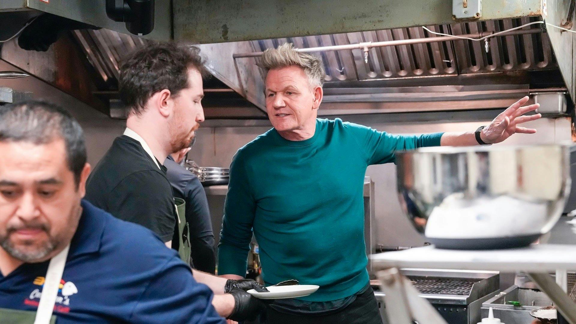 Gordon Ramsay: Serviço Secreto backdrop