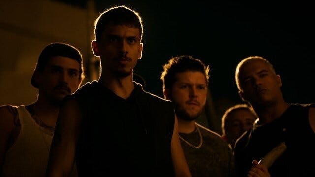 Fuzuê - episódio 1x100