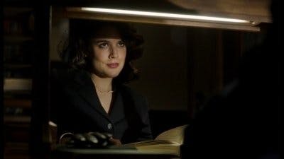 O Tempo Entre Costuras - episódio 1x8
