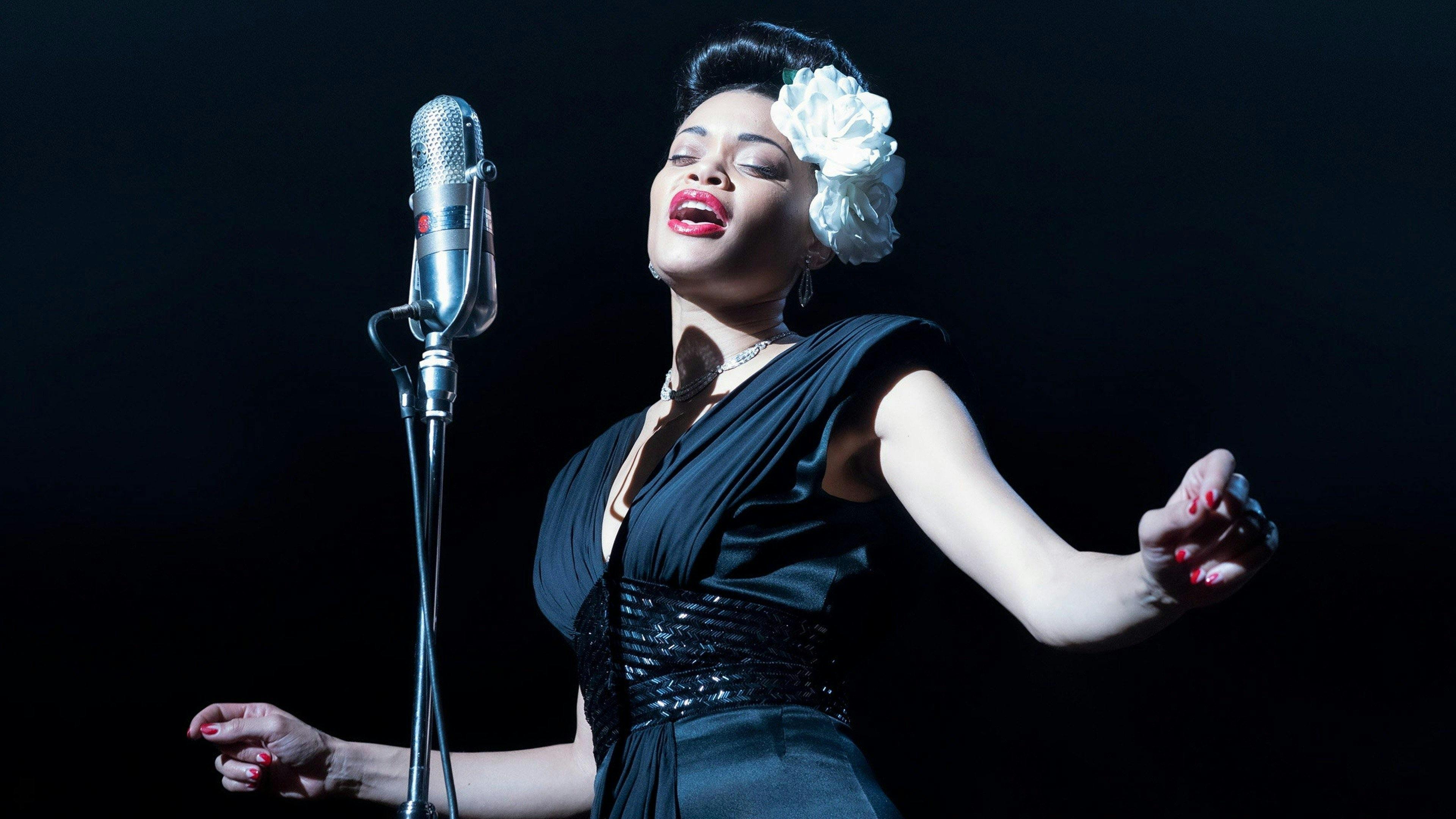 Estados Unidos vs. Billie Holiday backdrop