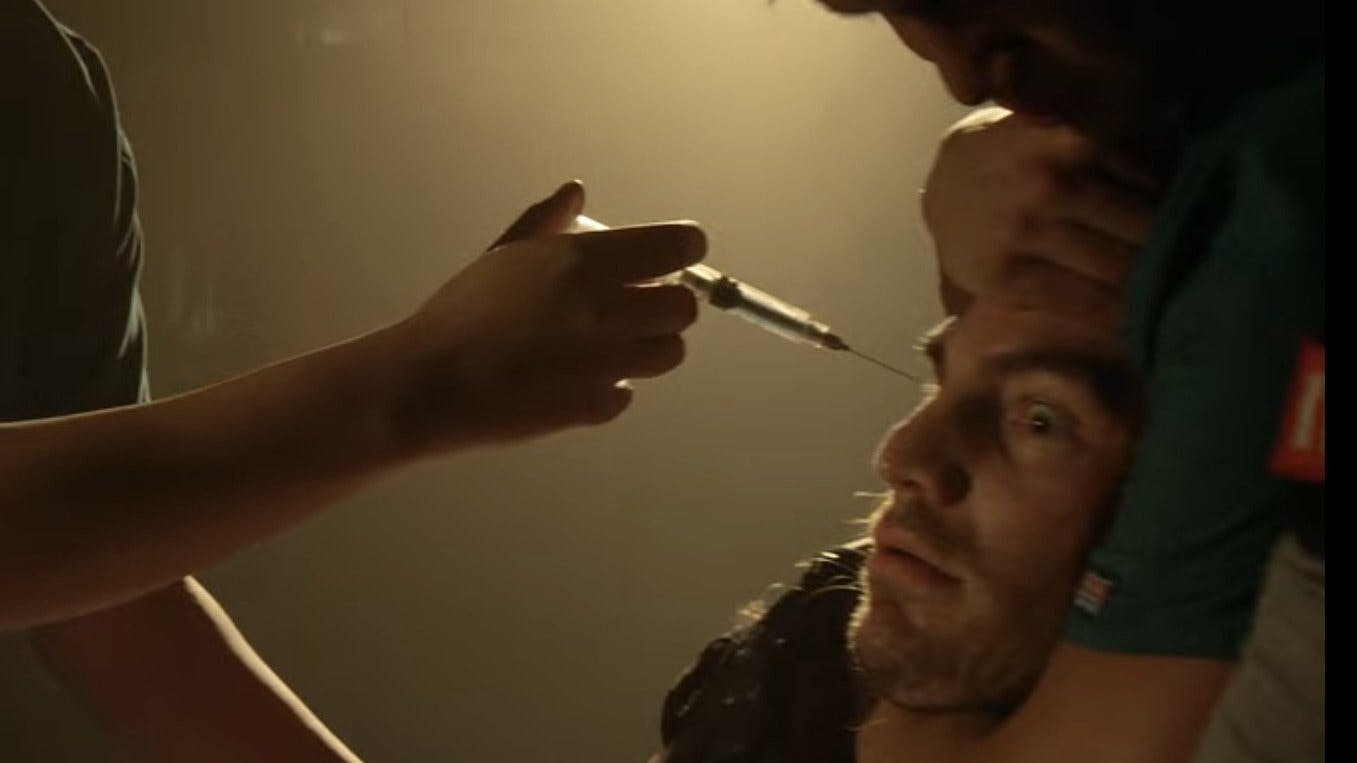 Algea: Deus da Dor backdrop