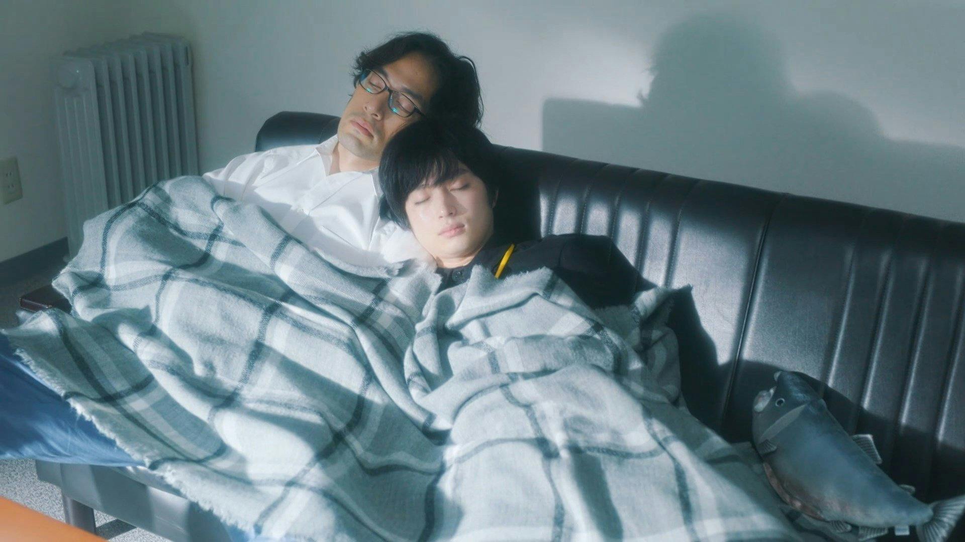 Two Office Workers Who Are Too Poisonous For One's Eyes - episódio 1x13