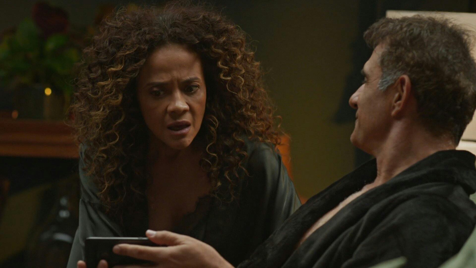 Dona de Mim - episódio 1x97